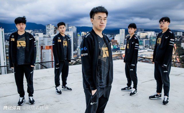 和尚与寡妇在线三级